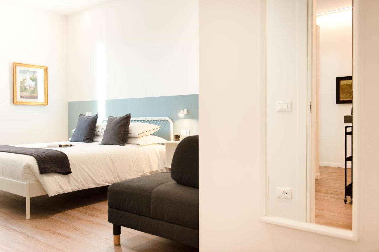 Smart & Urban Suites - Corso51 ริมินี ภายนอก รูปภาพ