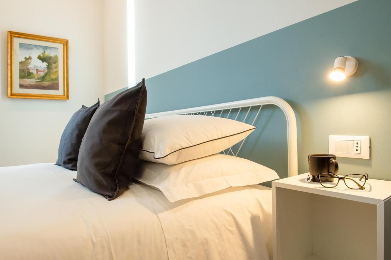 Smart & Urban Suites - Corso51 ริมินี ภายนอก รูปภาพ