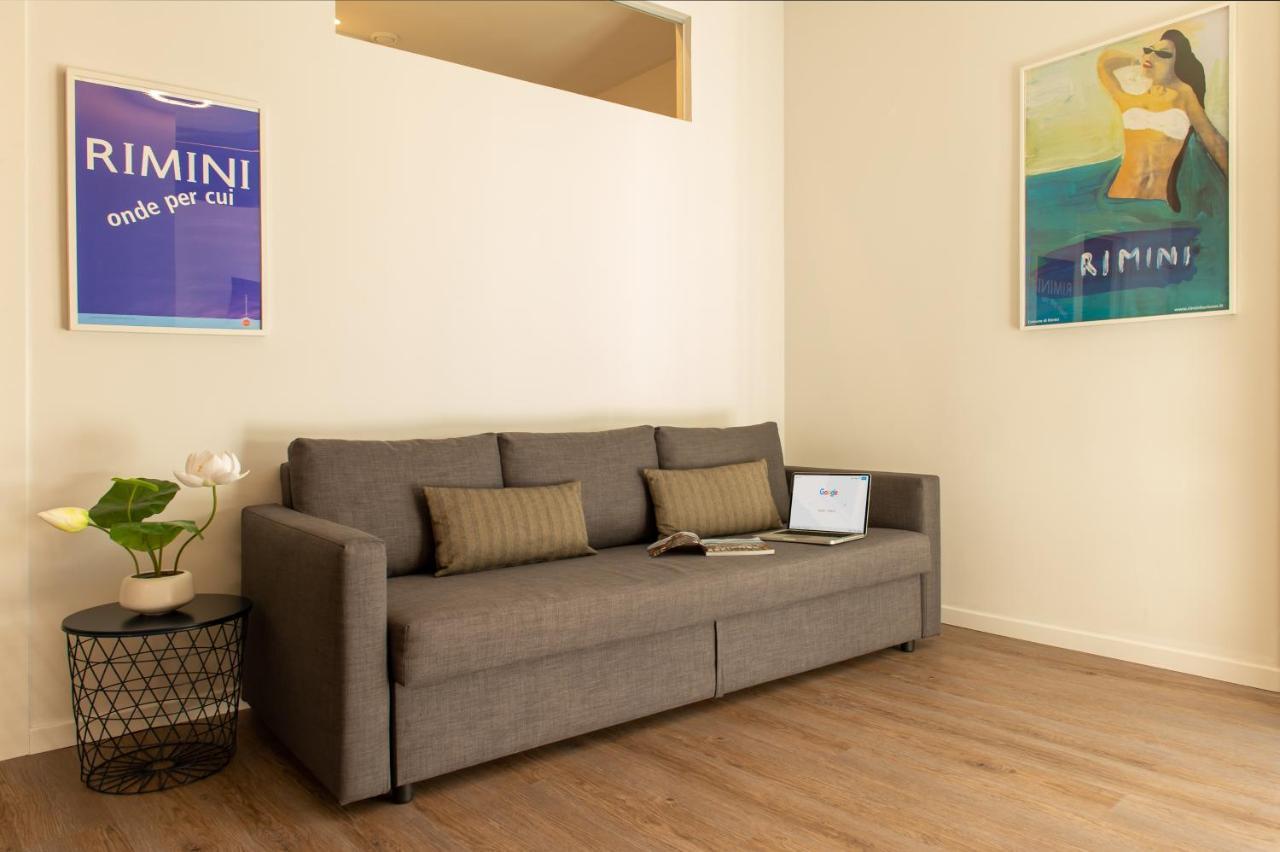 Smart & Urban Suites - Corso51 ริมินี ภายนอก รูปภาพ