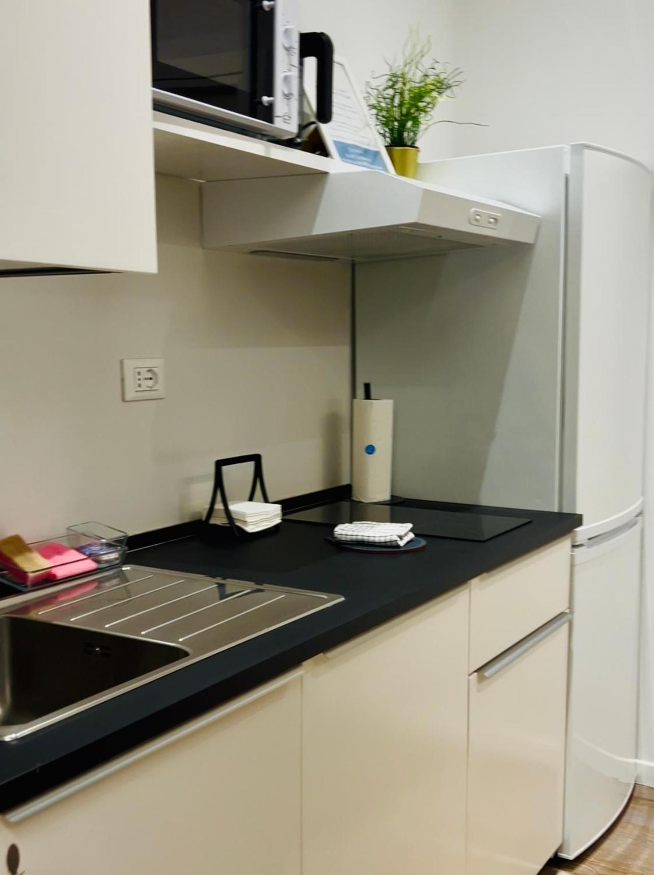 Smart & Urban Suites - Corso51 ริมินี ภายนอก รูปภาพ