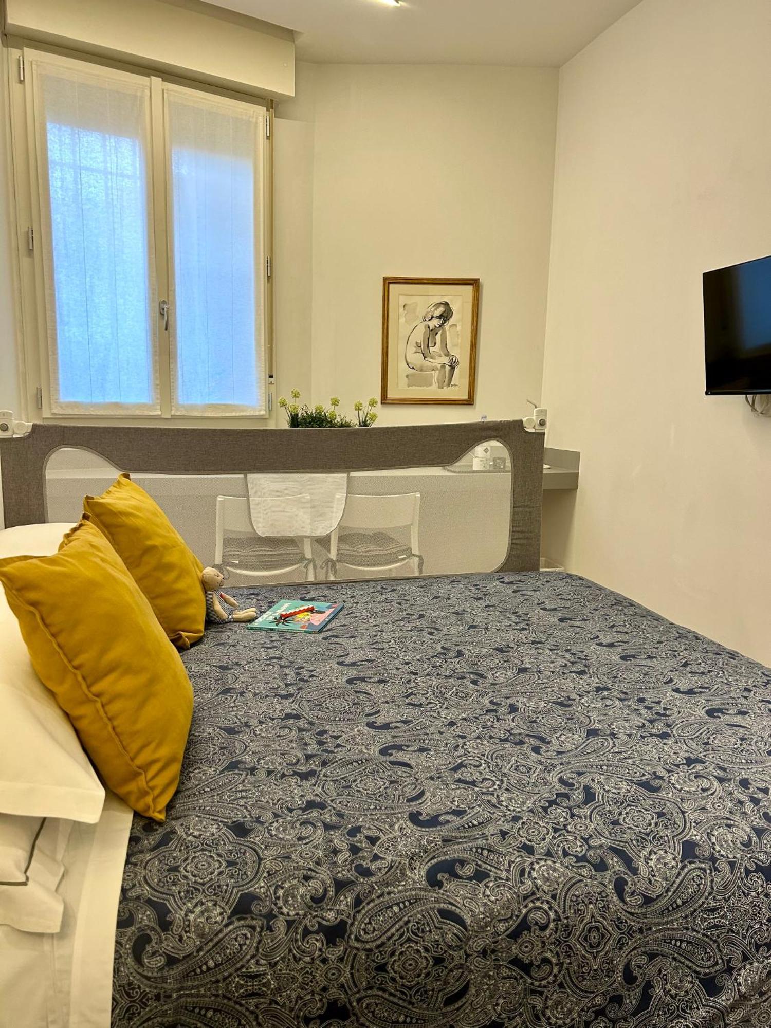 Smart & Urban Suites - Corso51 ริมินี ภายนอก รูปภาพ